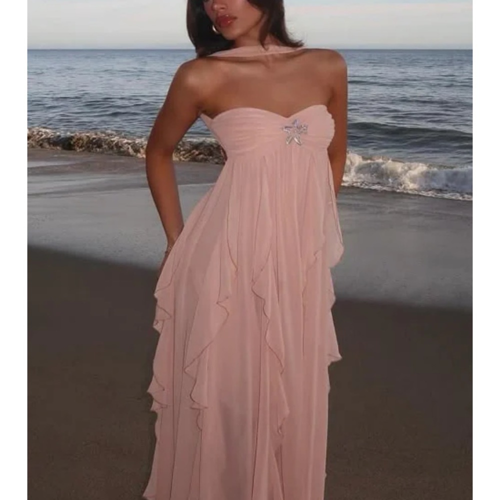 Chic Strapless Pink Maxi Dress